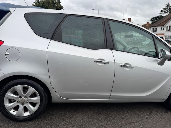 Used Vauxhall Meriva 2010 for sale - 76060775: Photo 31