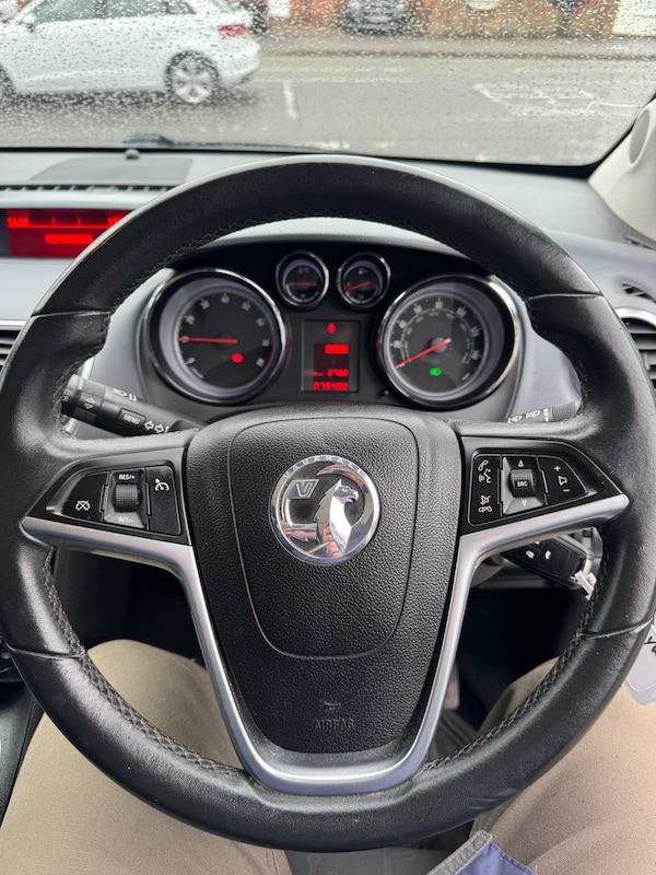 Used Vauxhall Meriva 2010 for sale - 76060775: Photo 50