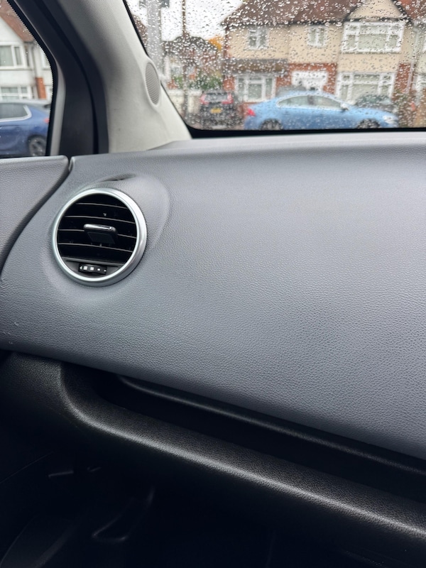 Used Vauxhall Meriva 2010 for sale - 76060775: Photo 55