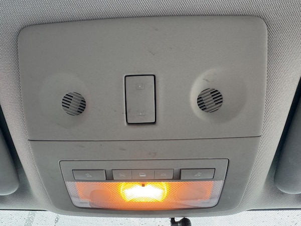 Used Vauxhall Meriva 2010 for sale - 76060775: Photo 56
