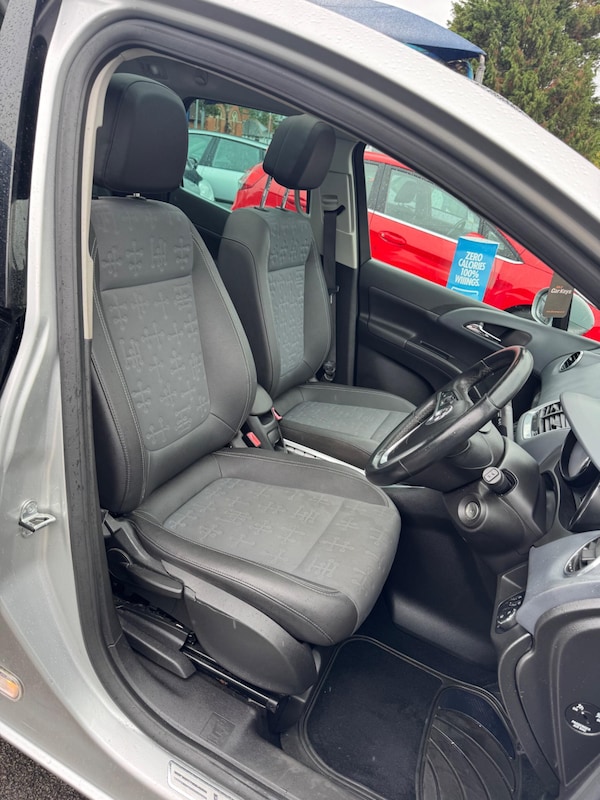 Used Vauxhall Meriva 2010 for sale - 76060775: Photo 58