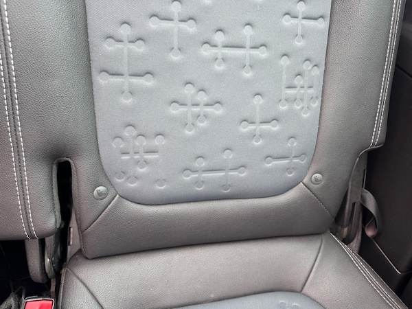 Used Vauxhall Meriva 2010 for sale - 76060775: Photo 61