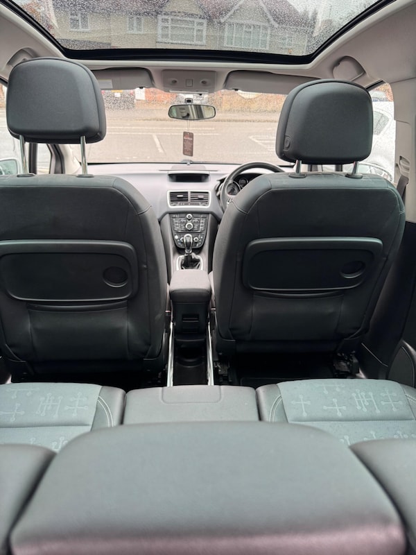 Used Vauxhall Meriva 2010 for sale - 76060775: Photo 69