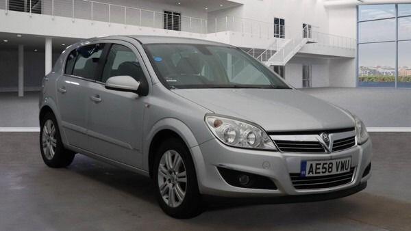 Used Vauxhall Astra 2008 for sale - 77696663: Photo 2