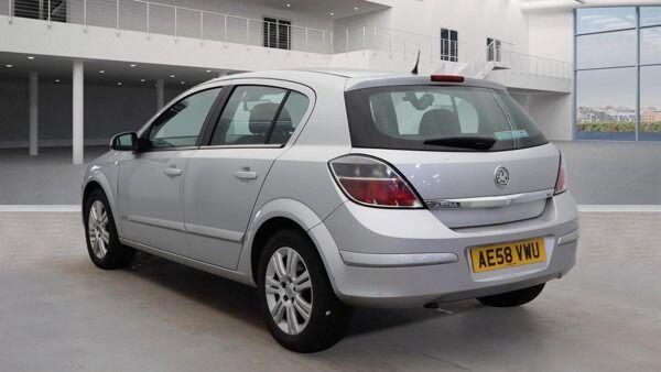 Used Vauxhall Astra 2008 for sale - 77696663: Photo 6