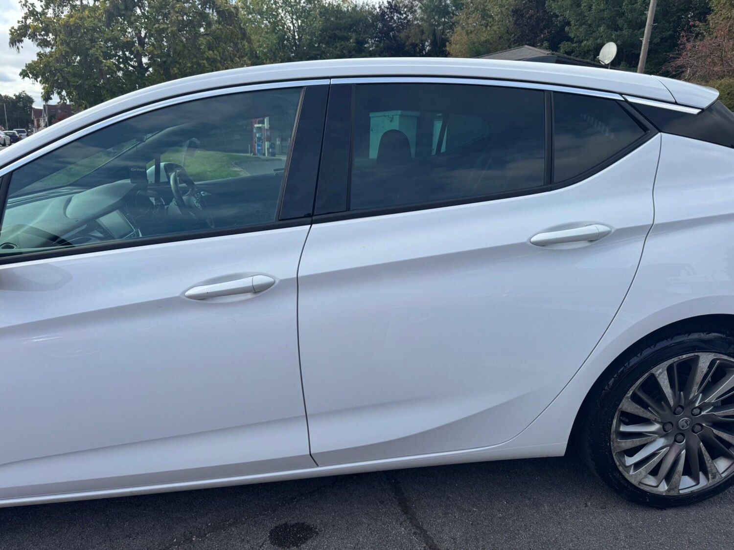 Used Vauxhall Astra 2016 for sale - 76042469: Photo 36