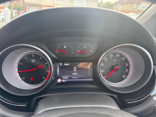 Used Vauxhall Astra 2016 for sale - 76042469: Photo 82