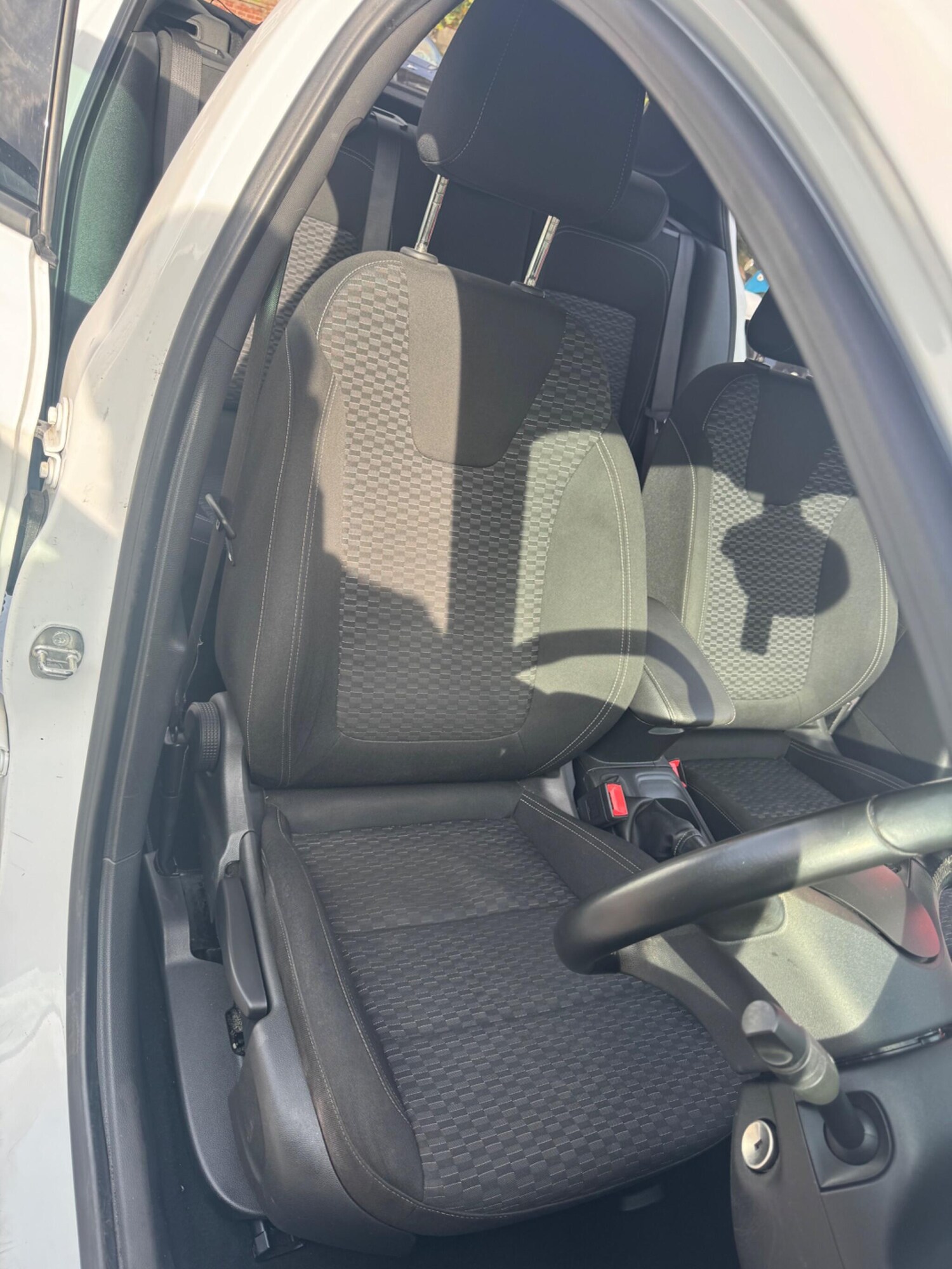 Used Vauxhall Astra 2016 for sale - 76042469: Photo 95