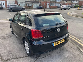 Used Volkswagen Polo 2011 for sale - 77255093: Photo