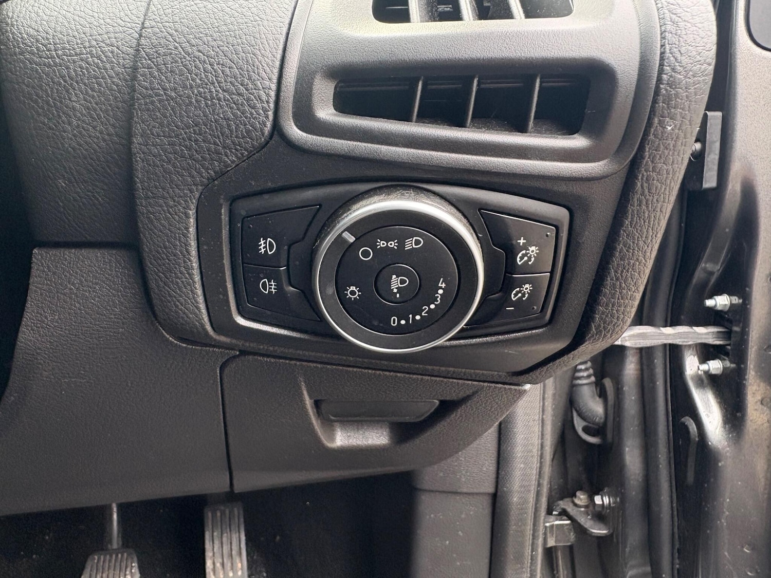 Used Ford Focus 2015 for sale - 76701154: Photo 43