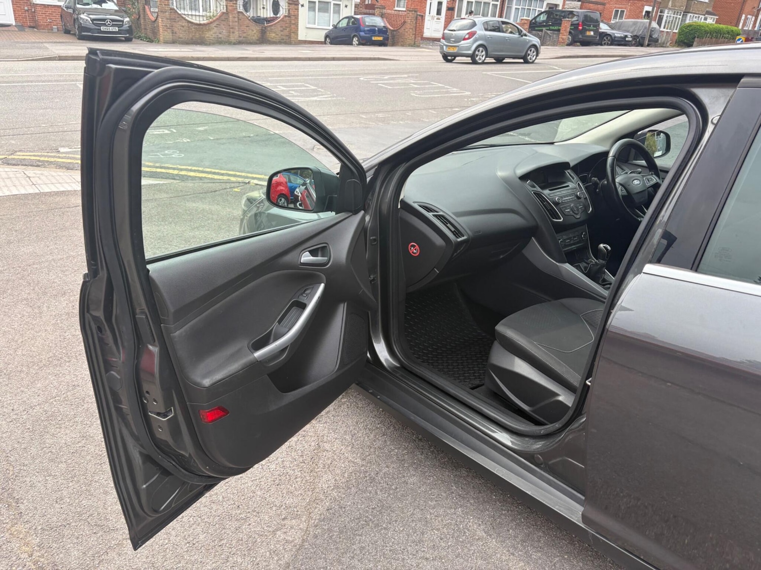 Used Ford Focus 2015 for sale - 76701154: Photo 47