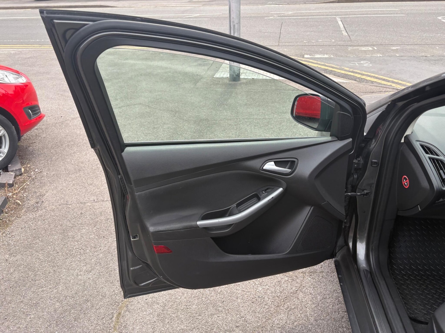 Used Ford Focus 2015 for sale - 76701154: Photo 48