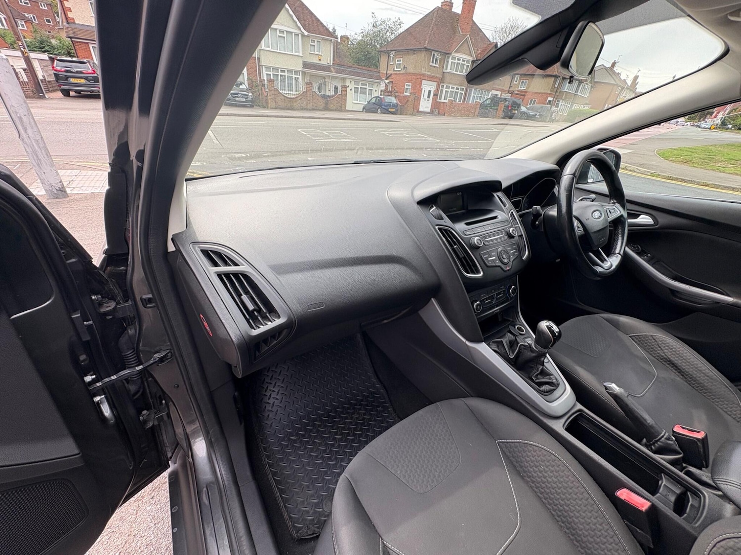 Used Ford Focus 2015 for sale - 76701154: Photo 74