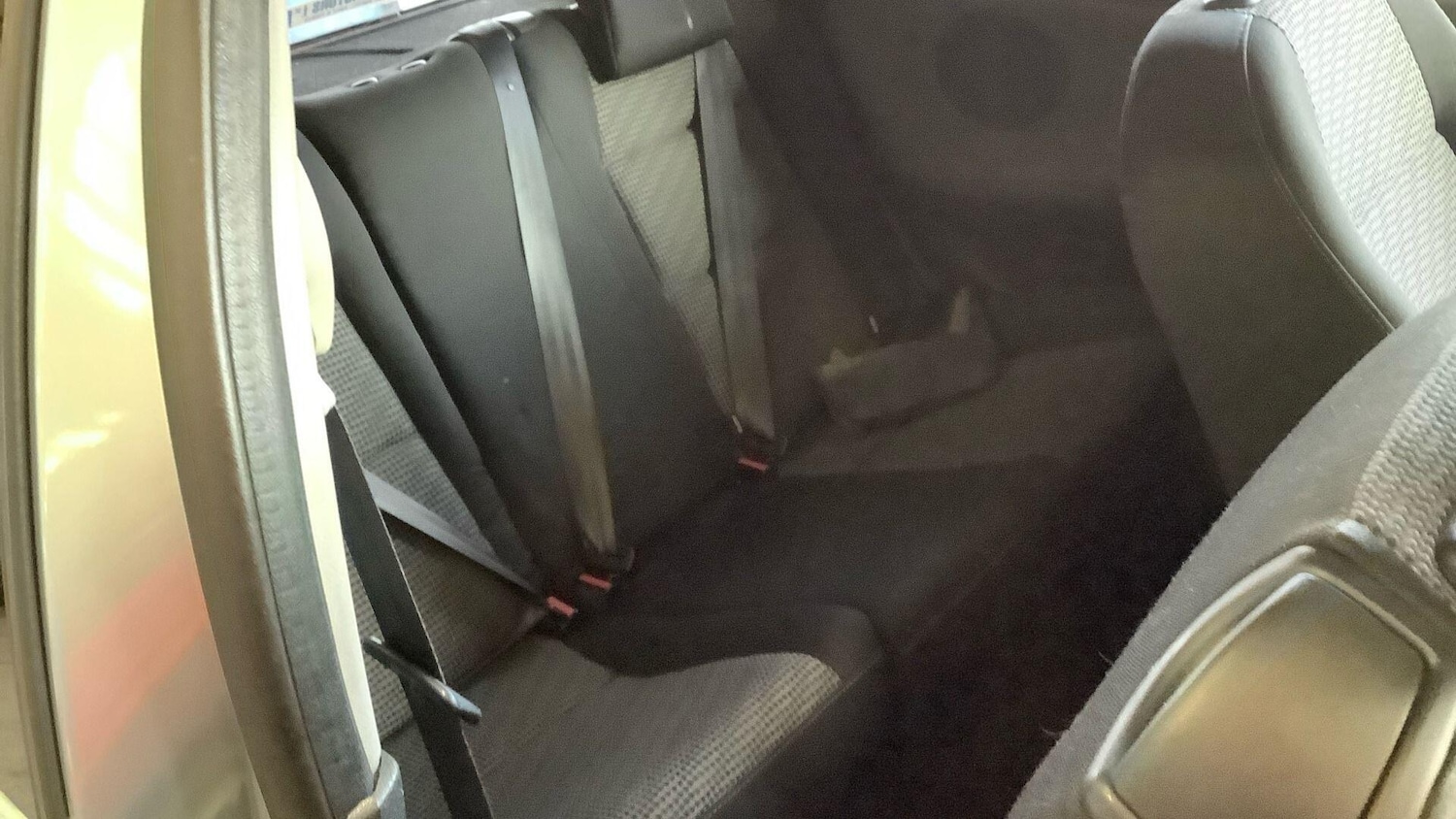 Used Peugeot 207 2011 for sale - 76538002: Photo 21