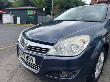 Used Vauxhall Astra 2010 for sale - 78535356: Photo