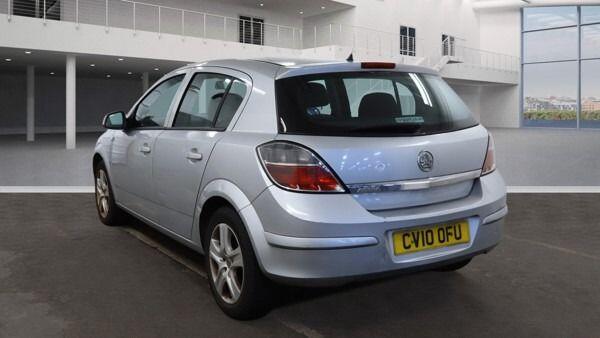 Used Vauxhall Astra 2010 for sale - 77144438: Photo 7