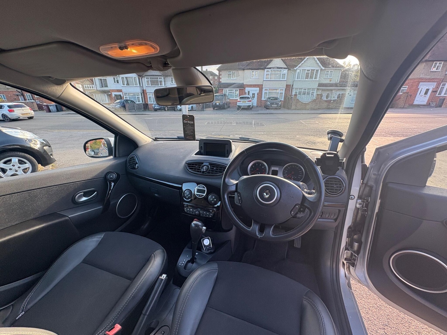 Used Renault Clio 2012 for sale - 76512731: Photo 21