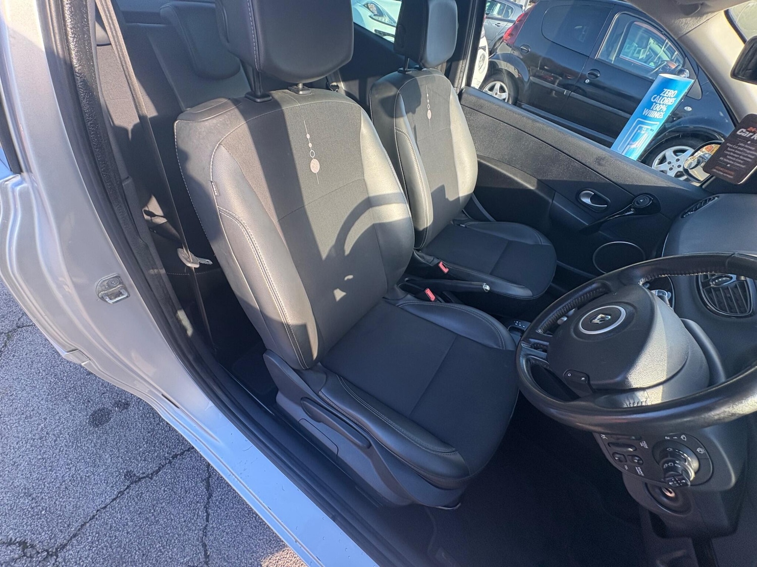 Used Renault Clio 2012 for sale - 76512731: Photo 22