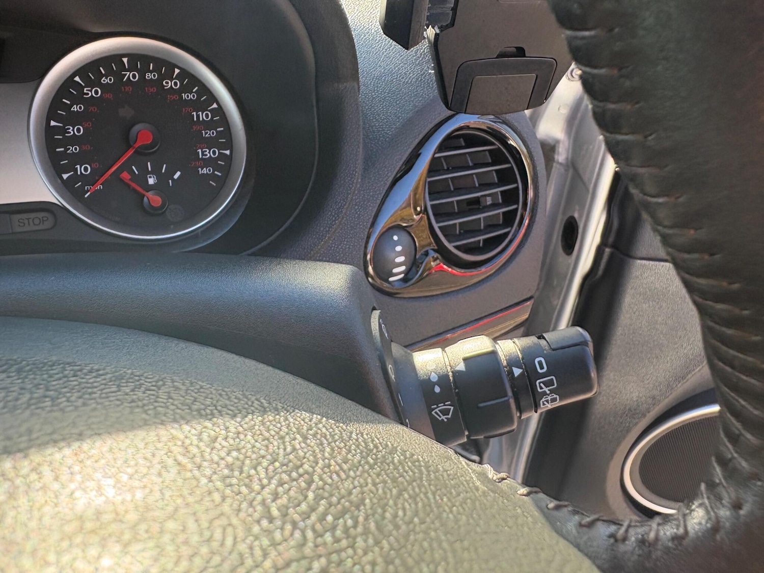 Used Renault Clio 2012 for sale - 76512731: Photo 41