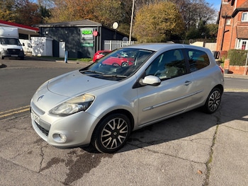 Used Renault Clio 2012 for sale - 76512731: Photo