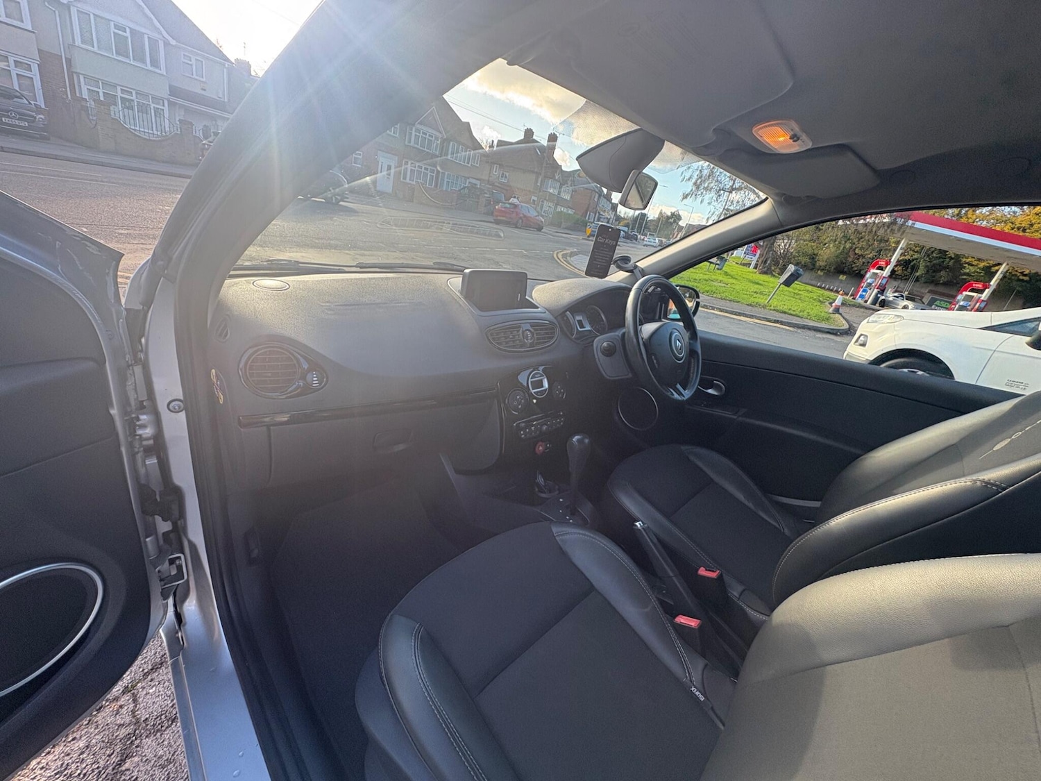 Used Renault Clio 2012 for sale - 76512731: Photo 51