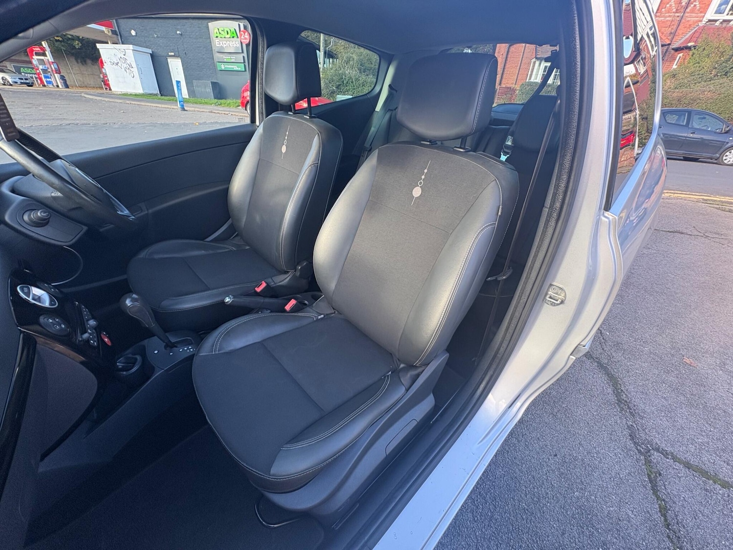 Used Renault Clio 2012 for sale - 76512731: Photo 53