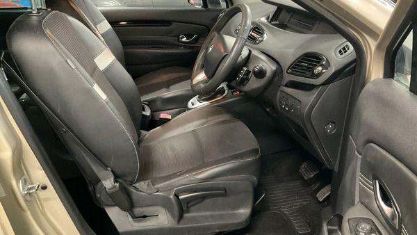 Used Renault Grand Scenic 2011 for sale - 76965254: Photo 14