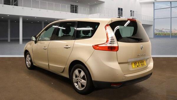 Used Renault Grand Scenic 2011 for sale - 76965254: Photo 4