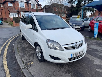 Vauxhall Zafira feature image