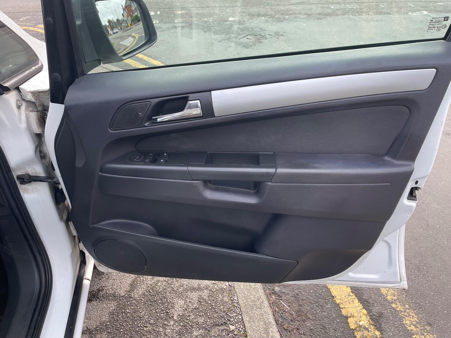 Used Vauxhall Zafira 2012 for sale - 78205518: Photo 34