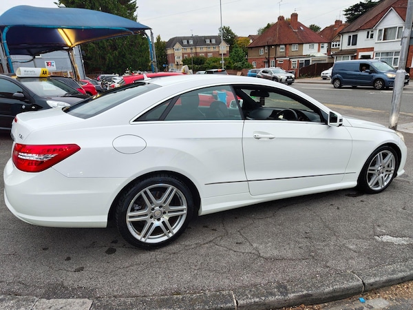 Used Mercedes-Benz E-Class 2012 for sale - 76238983: Photo 18