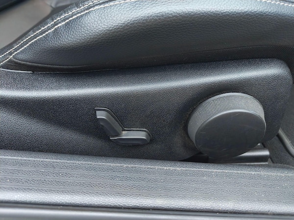 Used Mercedes-Benz E-Class 2012 for sale - 76238983: Photo 38