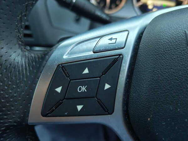 Used Mercedes-Benz E-Class 2012 for sale - 76238983: Photo 43