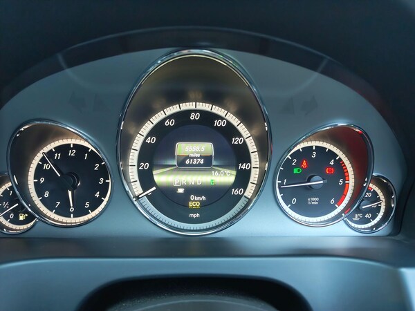 Used Mercedes-Benz E-Class 2012 for sale - 76238983: Photo 65
