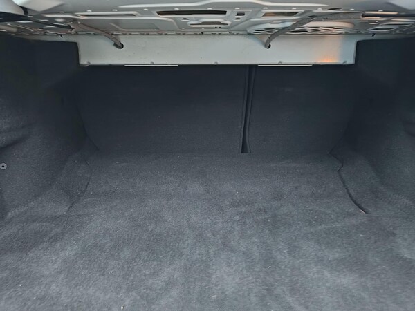 Used Mercedes-Benz E-Class 2012 for sale - 76238983: Photo 93