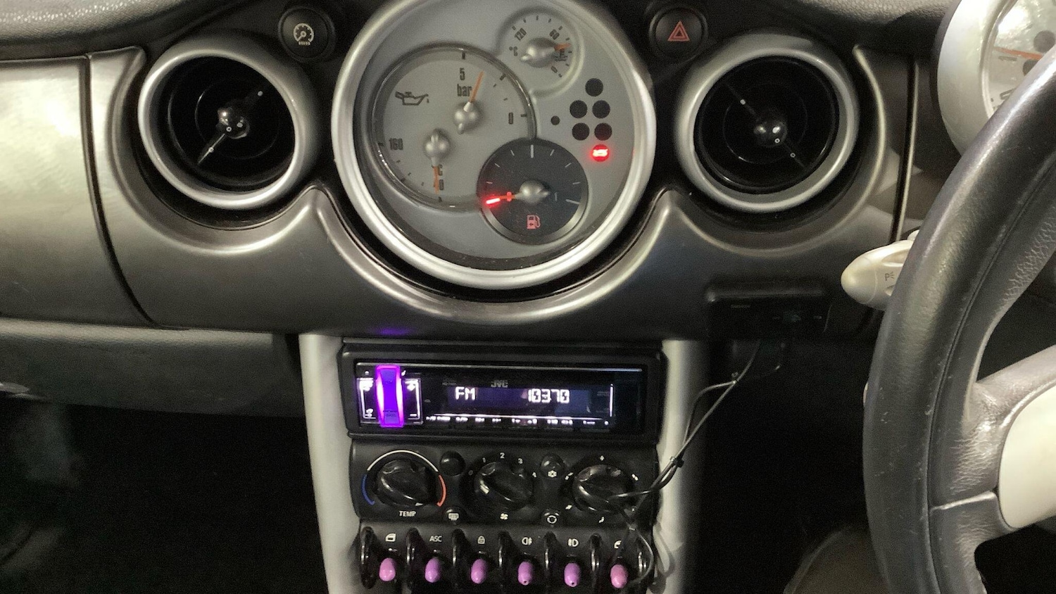 Used MINI Hatch 2005 for sale - 77202899: Photo 17