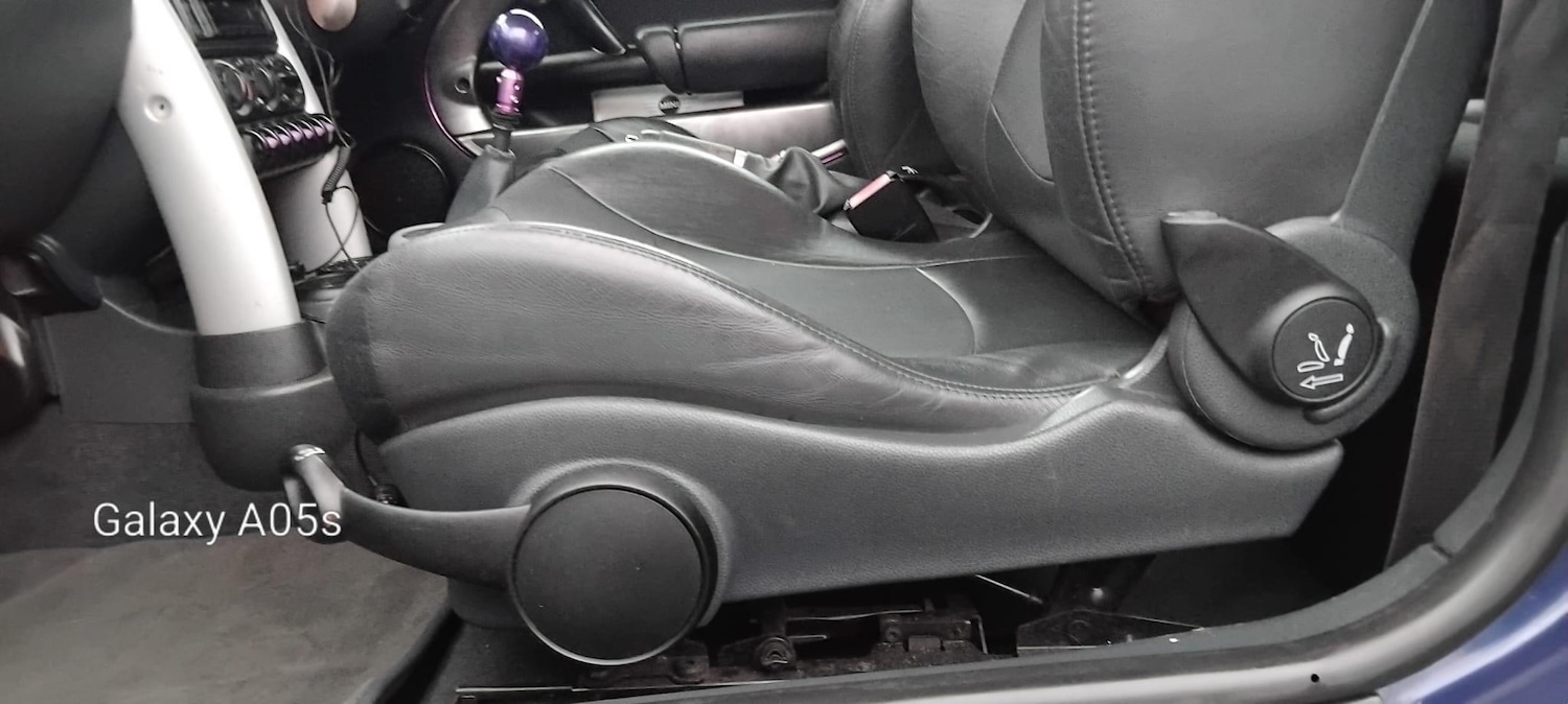 Used MINI Hatch 2005 for sale - 77202899: Photo 79