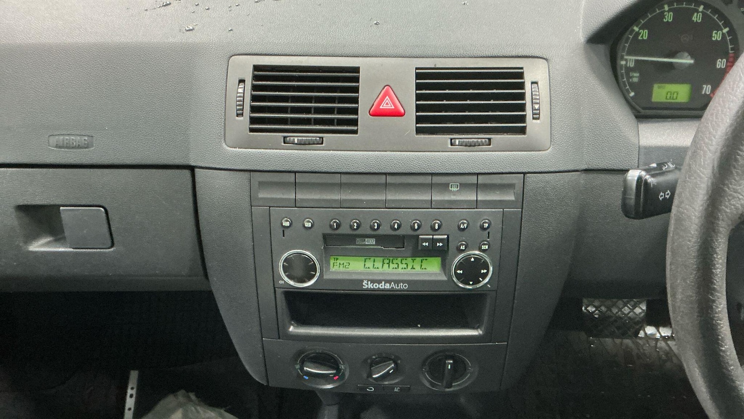 Used Skoda Fabia 2003 for sale - 76801968: Photo 37