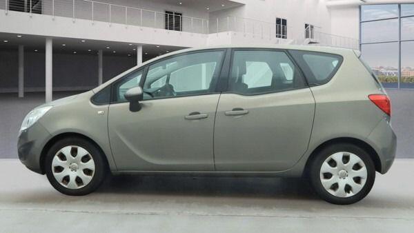 Used Vauxhall Meriva 2010 for sale - 76620229: Photo 5