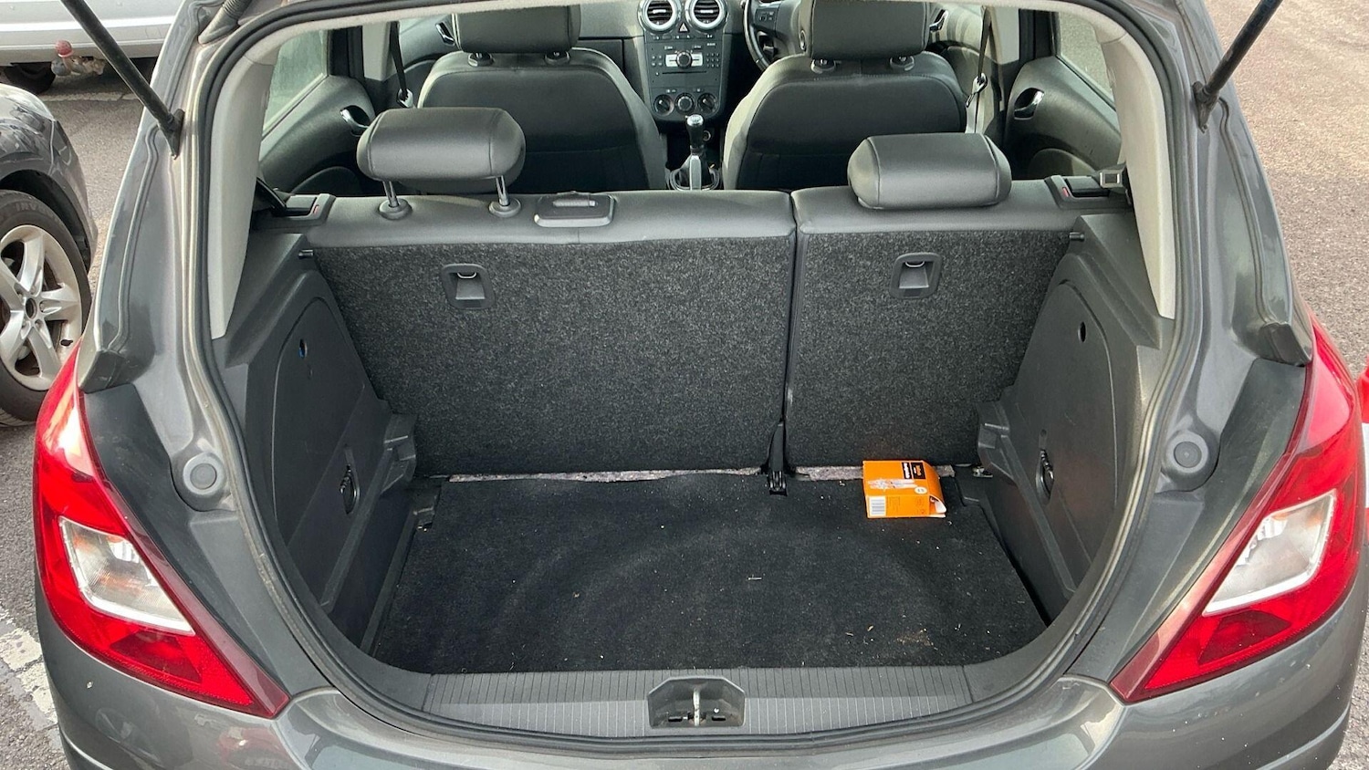 Used Vauxhall Corsa 2011 for sale - 77658918: Photo 18