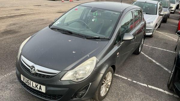 Used Vauxhall Corsa 2011 for sale - 77658918: Photo 2