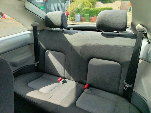 Used Volkswagen Beetle 2003 for sale - 75071012: Photo 43