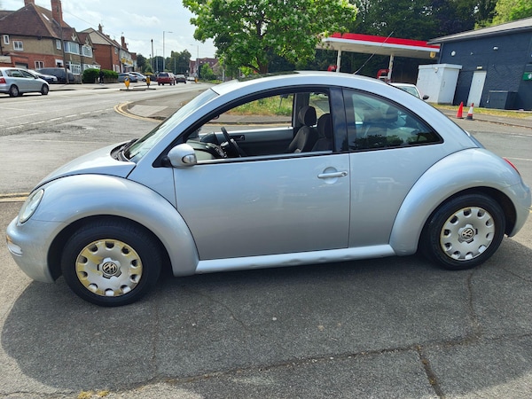 Used Volkswagen Beetle 2003 for sale - 75071012: Photo 4