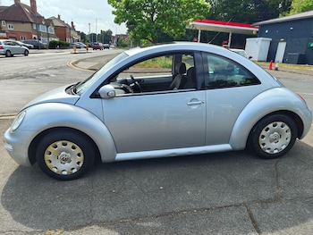 Used Volkswagen Beetle 2003 for sale - 75071012: Photo