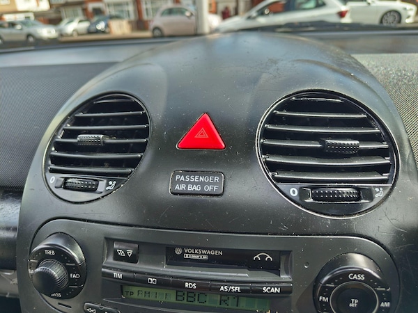Used Volkswagen Beetle 2003 for sale - 75071012: Photo 61