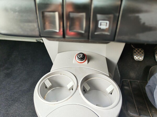Used Volkswagen Beetle 2003 for sale - 75071012: Photo 64