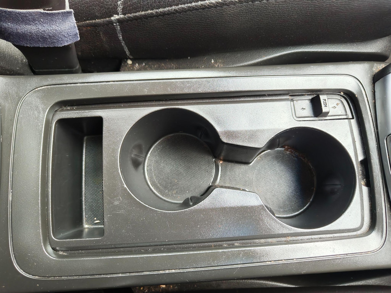 Used Vauxhall Antara 2012 for sale - 76898579: Photo 16