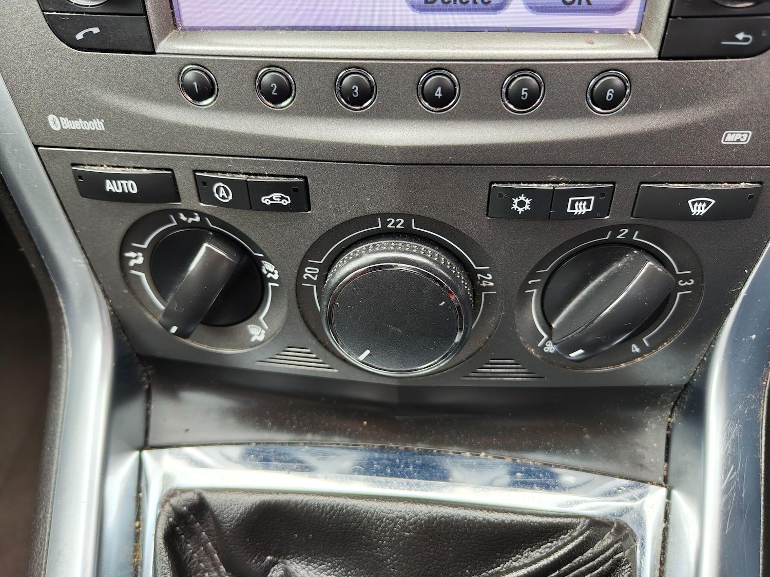 Used Vauxhall Antara 2012 for sale - 76898579: Photo 29