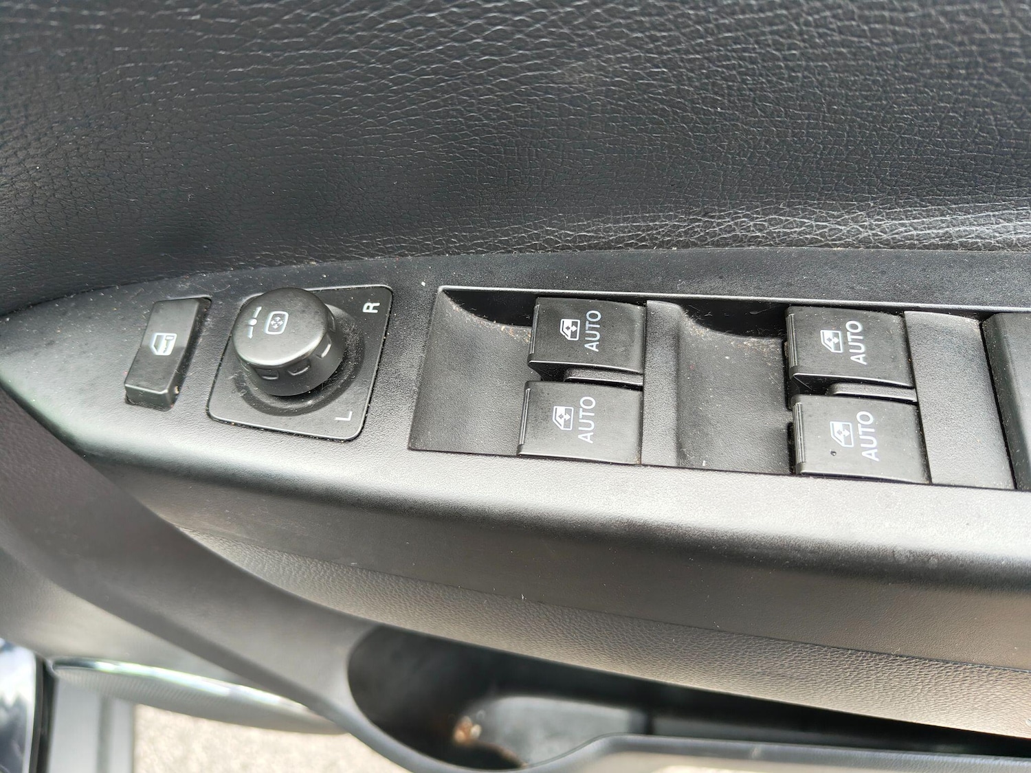 Used Vauxhall Antara 2012 for sale - 76898579: Photo 62