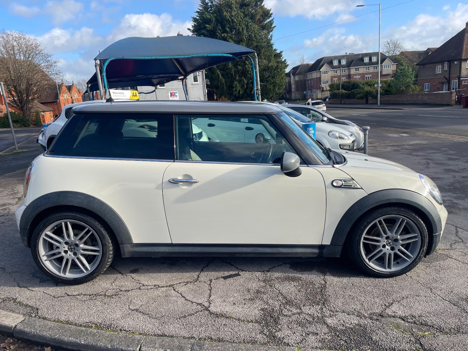 Used MINI Hatch 2008 for sale - 76765339: Photo 11